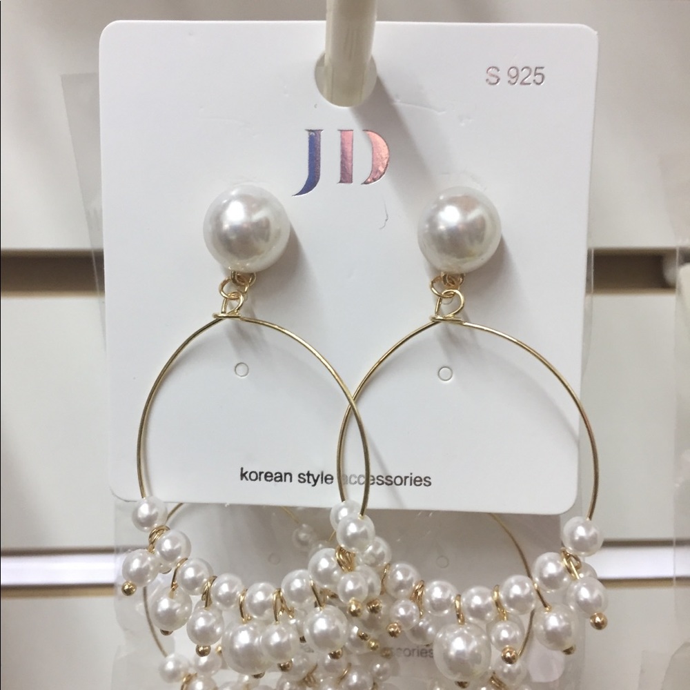 Selver needled Earrings